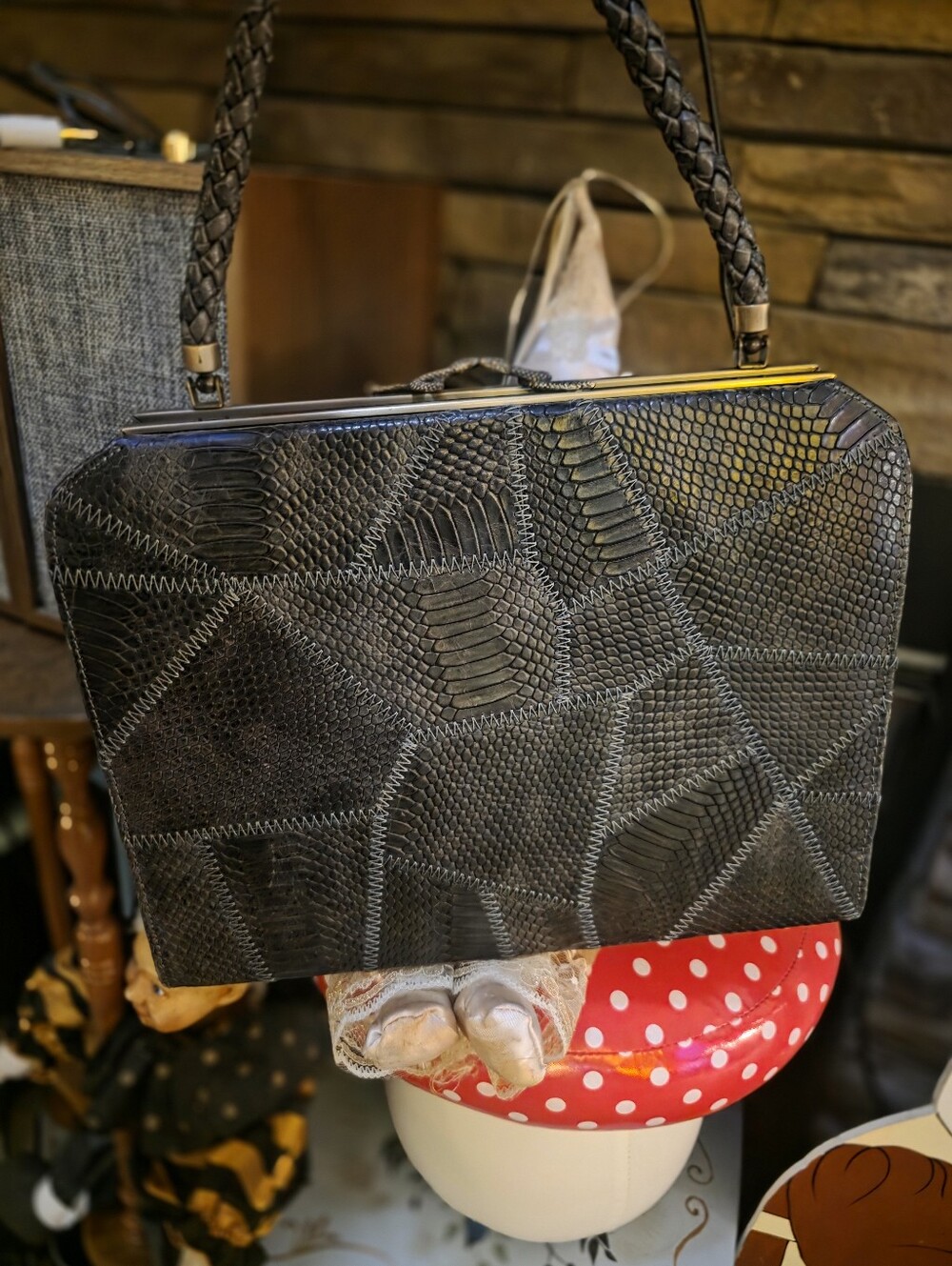 House Of Harlow 1960 Luxury Snakeskin Handbag With Snake Clasp